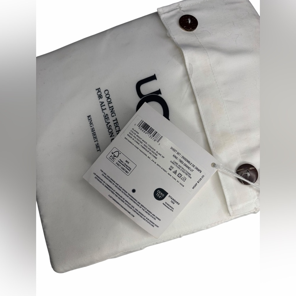 UGG White King Sheet Set Cooling Technology - Picture 2 of 3